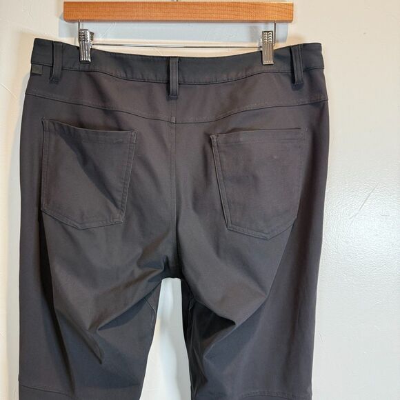 Lululemon Men's ABC Classic Fit 5 Pocket Pants Size 34 Obsidian Gray *FLAWS* - Picture 6 of 15